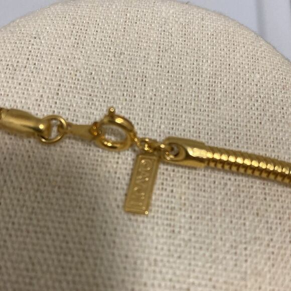 Avon Vintage 1976 Geometric Collection Two Tone Pendant Necklace - Picture 5 of 6